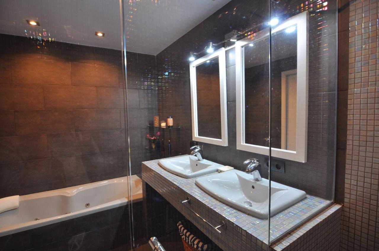 Rnet - Apartments Roses Centre Dış mekan fotoğraf